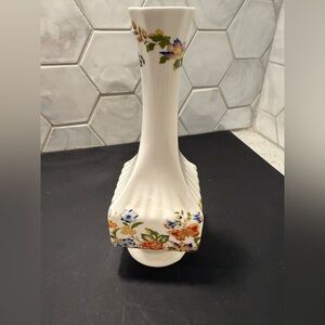 Aynsley Vintage Cottage Garden Floral Mini Bud Vase 70’s Fine Bone China England